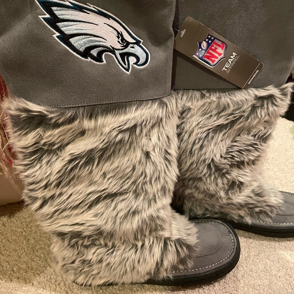 Eagles boots